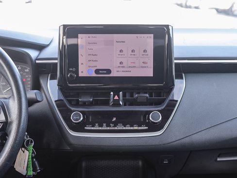 Used 2024 Toyota Corolla LE image 13