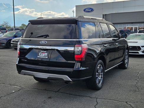 Used 2018 Ford Expedition Limited AWD/4WD image 3