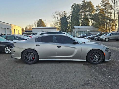 Used 2016 Dodge Charger SRT Hellcat w/ Harman/Kardon Audio Group image 2