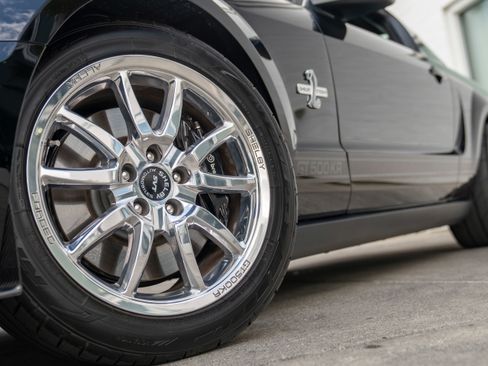 Used 2009 Ford Mustang Shelby GT500 image 5