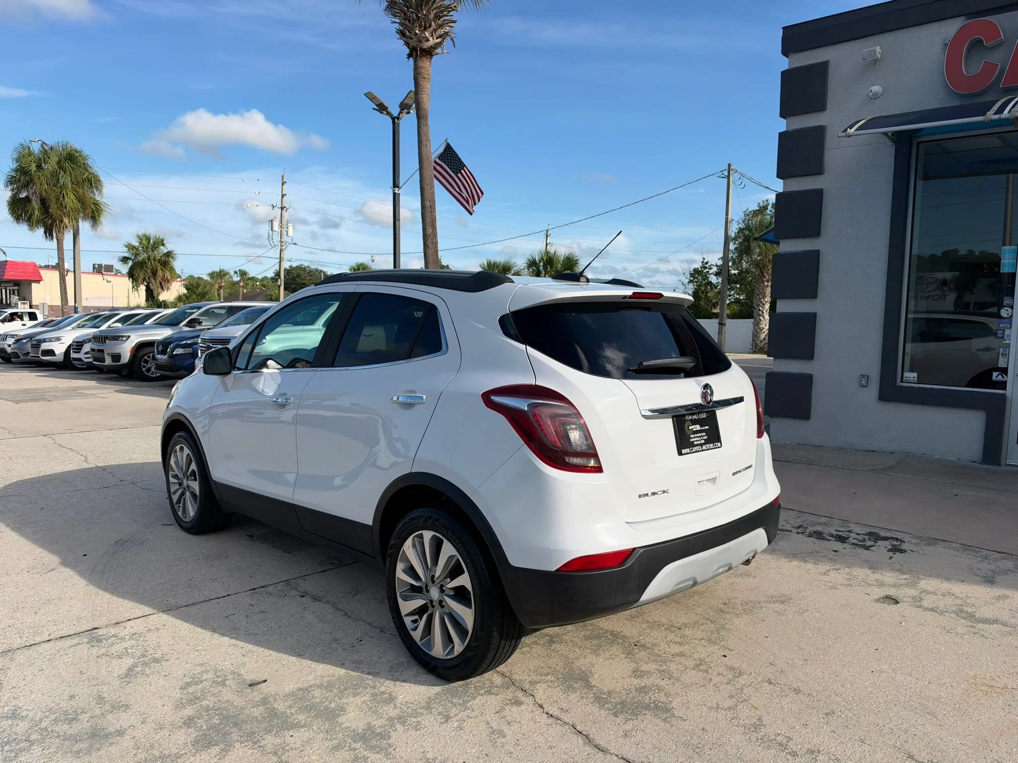 Used 2017 Buick Encore Preferred FWD image 3