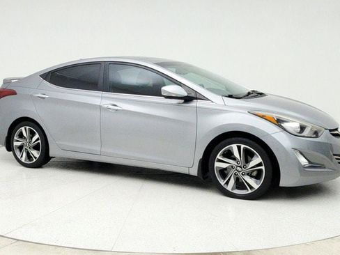 Used 2015 Hyundai Elantra Limited w/ Option Group 05 image 3