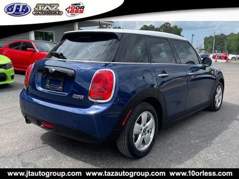 Used 2017 MINI Cooper 4-Door Hardtop FWD image 7