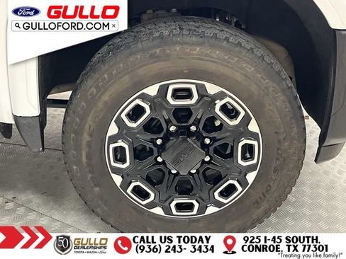 Used 2024 GMC Sierra 3500 Denali w/ Denali Reserve Package AWD/4WD image 30