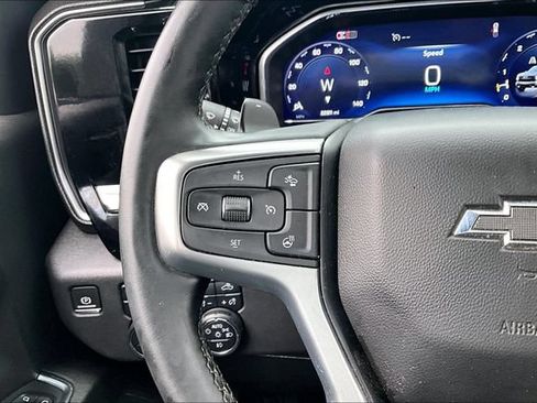 Used 2024 Chevrolet Silverado 1500 LT Trail Boss w/ LT Trail Boss Premium Package AWD/4WD image 12