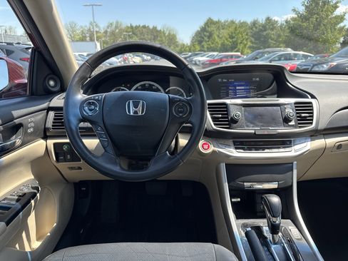 Used 2013 Honda Accord EX-L image 2