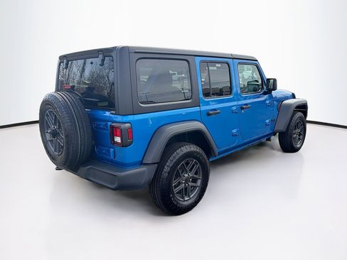Used 2024 Jeep Wrangler Sport S image 8