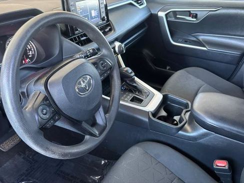 Certified 2021 Toyota RAV4 XLE AWD/4WD image 11