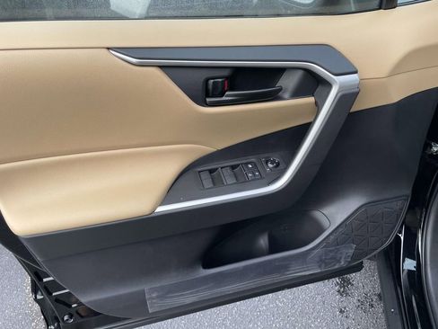 New 2025 Toyota RAV4 LE image 26