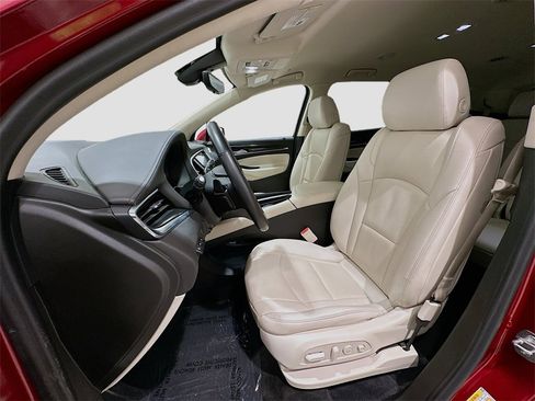 Used 2023 Buick Enclave Premium image 22