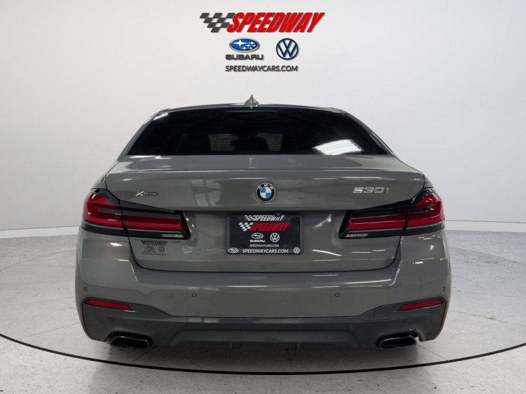 Used 2021 BMW 530i xDrive w/ M Sport Package AWD/4WD image 7
