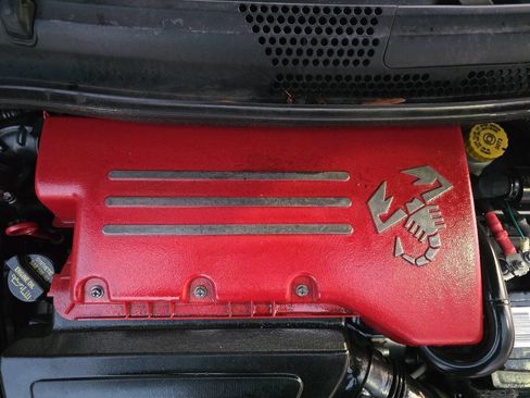 Used 2015 FIAT 500 Abarth image 47