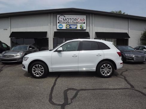 Used 2014 Audi Q5 2.0T Premium Plus w/ Premium Plus Package AWD/4WD image 2