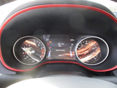 Used 2018 Jeep Compass Trailhawk w/ Cold Weather Group image 14