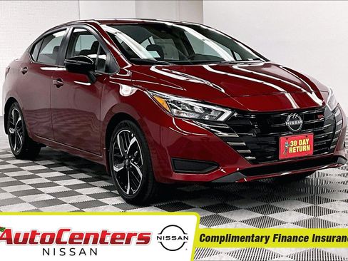 New 2025 Nissan Versa SR w/ Trunk Package FWD image 1