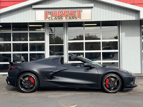 Used 2022 Chevrolet Corvette Stingray Premium Cpe w/ Z51 Performance Package image 8