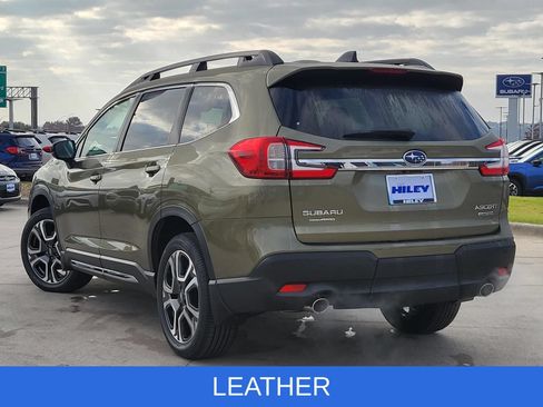 Used 2026 Subaru Ascent Limited AWD/4WD image 3
