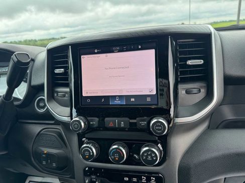 Used 2025 RAM 2500 Big Horn w/ Cold Weather Group image 21