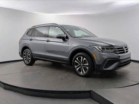 Used 2023 Volkswagen Tiguan S w/ Driver Assistance Package FWD image 11