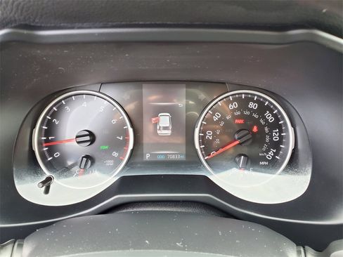 Used 2021 Toyota RAV4 XLE image 14