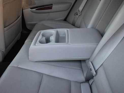 Used 2017 Acura TLX V6 w/ Technology Package image 11