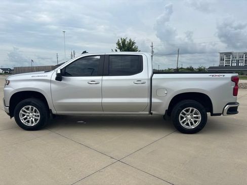 Used 2022 Chevrolet Silverado 1500 LT w/ Safety Package AWD/4WD image 42