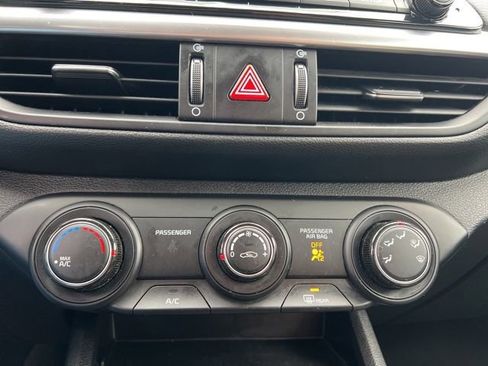 Certified 2024 Kia Forte LXS image 20