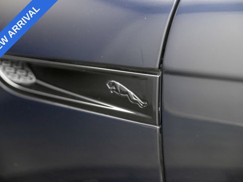 Used 2021 Jaguar F-TYPE Convertible RWD image 37