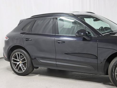 Used 2023 Porsche Macan w/ Premium Package Plus AWD/4WD image 3