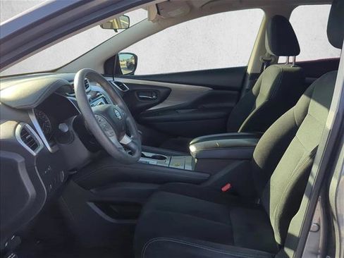 Used 2017 Nissan Murano S w/ Navigation Package image 9