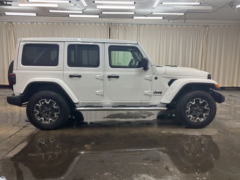 New 2025 Jeep Wrangler Sahara image 6