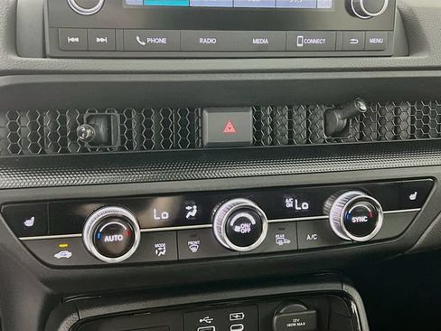 Used 2024 Honda CR-V EX image 18