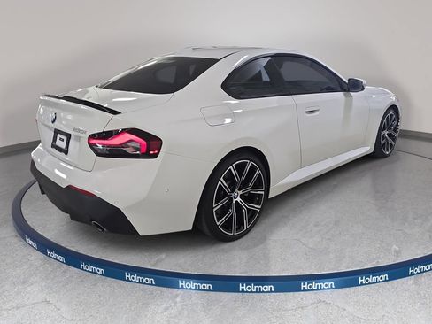 Used 2023 BMW 230i Coupe w/ Convenience Package RWD image 6