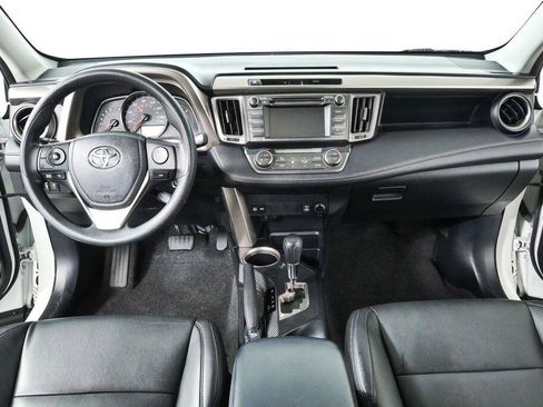 Used 2014 Toyota RAV4 XLE FWD image 17