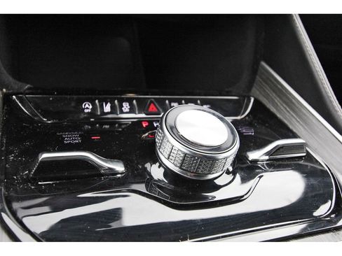 Used 2024 Jeep Wagoneer L Series III w/ Flexible Seating Group AWD/4WD image 25