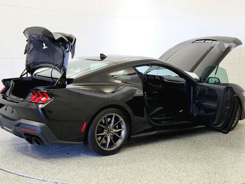Used 2024 Ford Mustang Dark Horse image 12