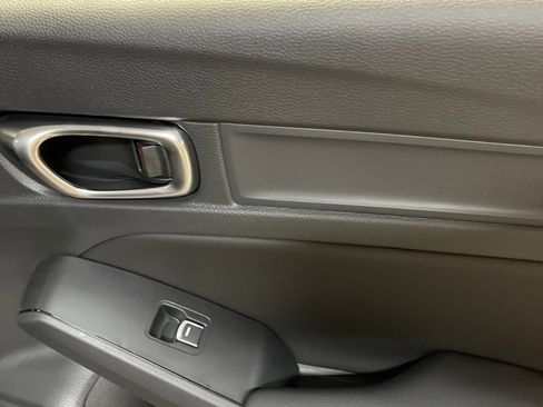 New 2025 Acura Integra image 34