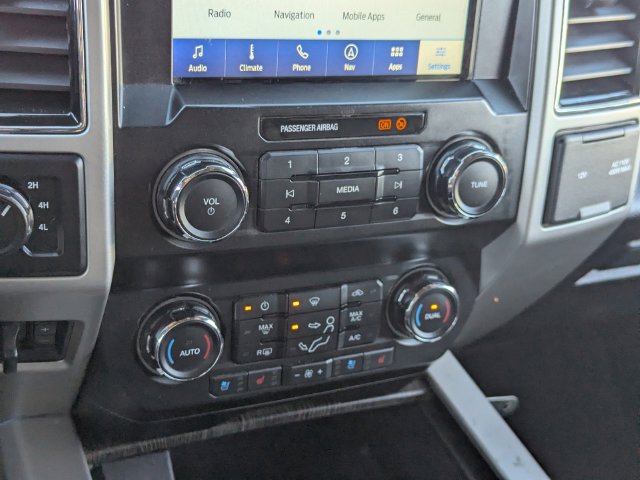 Used 2020 Ford F250 Lariat w/ Lariat Value Package AWD/4WD image 28