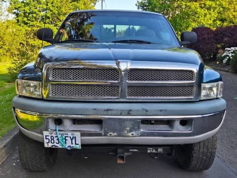 Used 1998 Dodge Ram 2500 Truck 4x4 Club Cab image 6