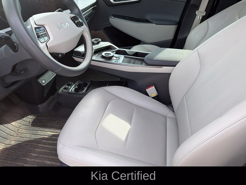 Certified 2024 Kia EV6 Wind w/ Wind Technology Package RWD image 1