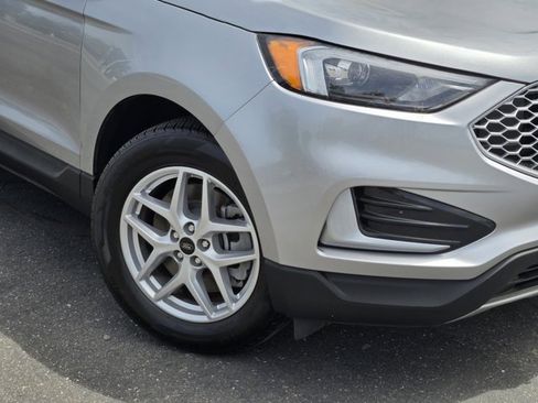 Certified 2024 Ford Edge SEL AWD/4WD image 2