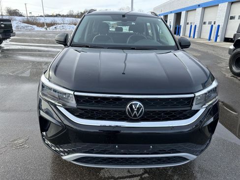 Used 2024 Volkswagen Taos S image 11