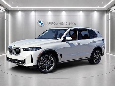 Used 2026 BMW X5 sDrive40i w/ Premium Package RWD image 24