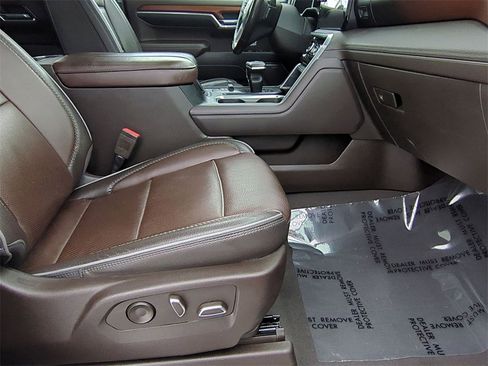 Certified 2023 GMC Sierra 1500 Denali image 28