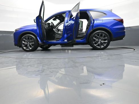 Used 2023 Acura MDX A-Spec image 51