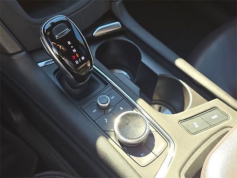 Used 2023 Cadillac XT6 Premium Luxury image 31