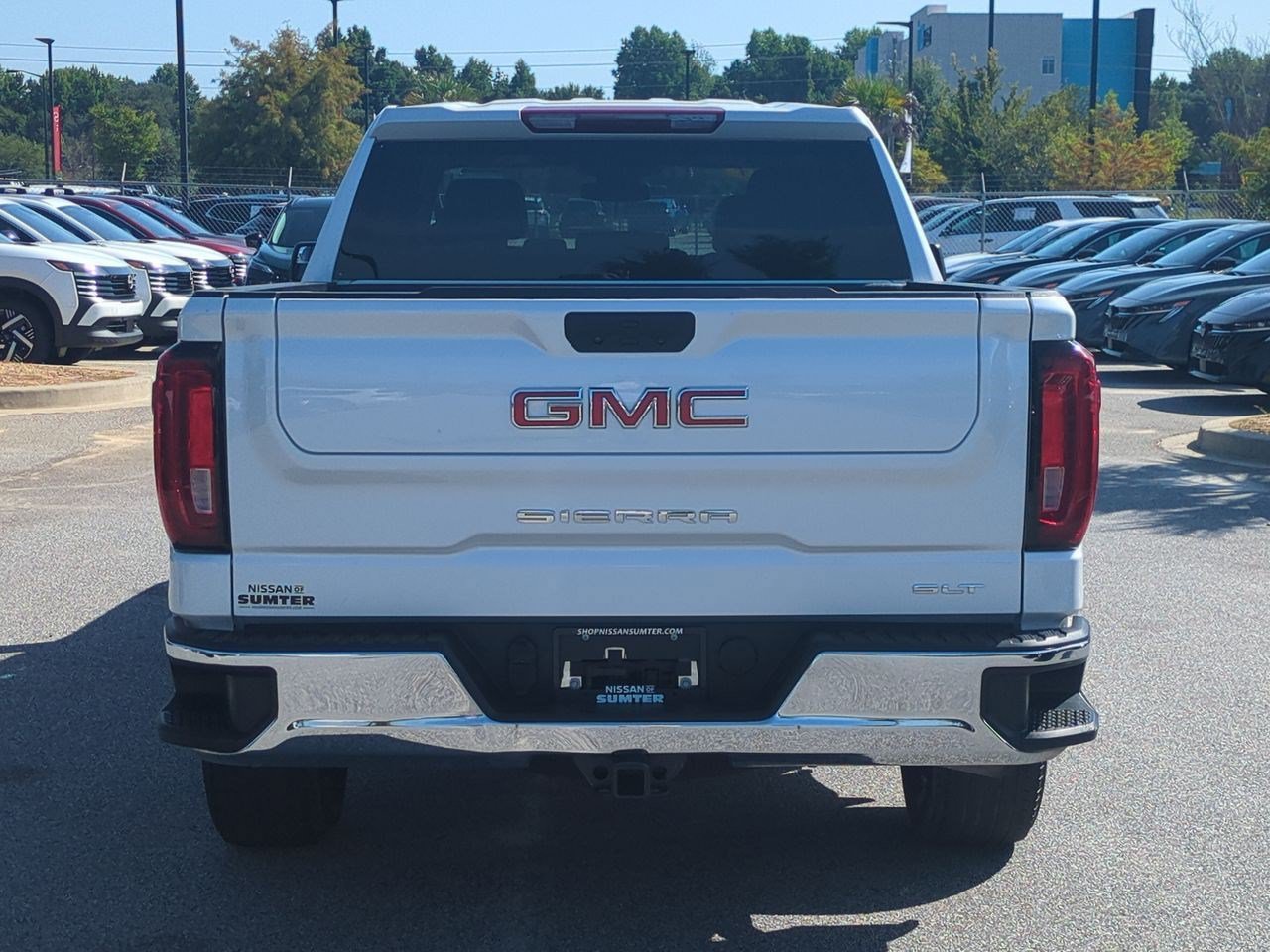 Used 2023 GMC Sierra 1500 SLT w/ SLT Convenience Package AWD/4WD image 5