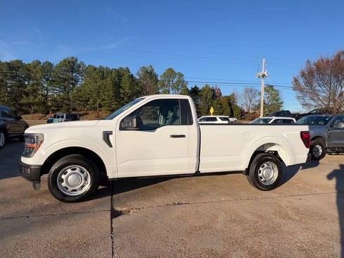 Used 2024 Ford F150 XL image 3