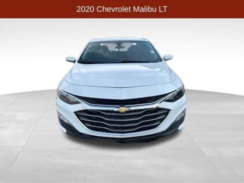 Used 2020 Chevrolet Malibu LT image 2