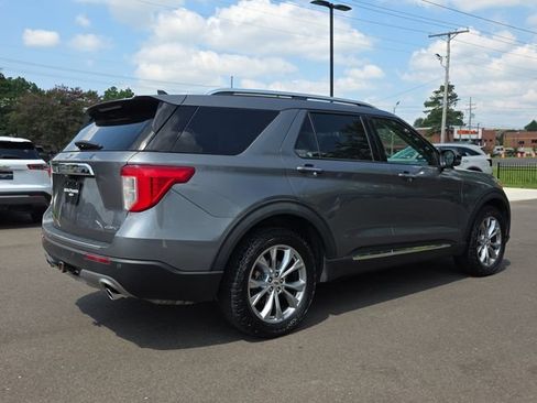 Used 2021 Ford Explorer Limited w/ Equipment Group 301A AWD/4WD image 5